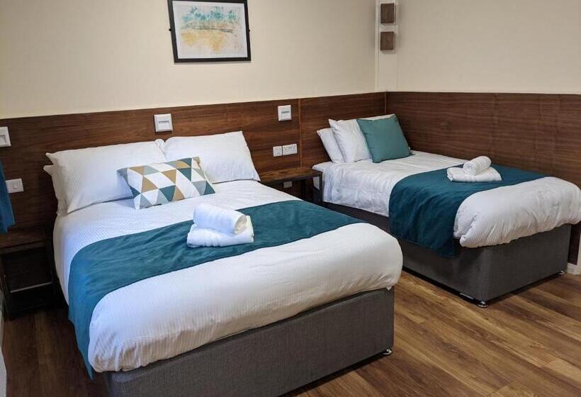 اتاق خانوادگی, Hazeldean