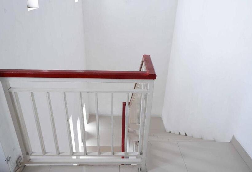 Номер Стандарт, Koolkost Near Sindu Kusuma Edupark 2 Minimum Stay 30 Nights