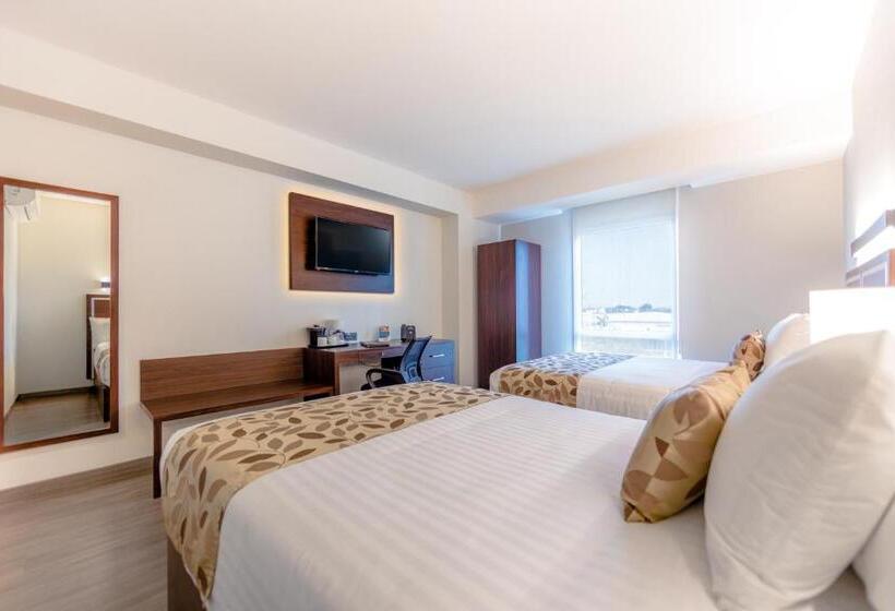 Standard Room 2 Double Beds, Sleep Inn Guadalajara Galerias