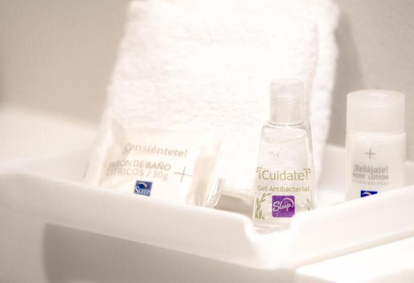 חדר סטנדרט, Sleep Inn Guadalajara Galerias