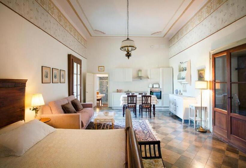 Люкс Вид на Сад, Villa Guarienti Valpolicella