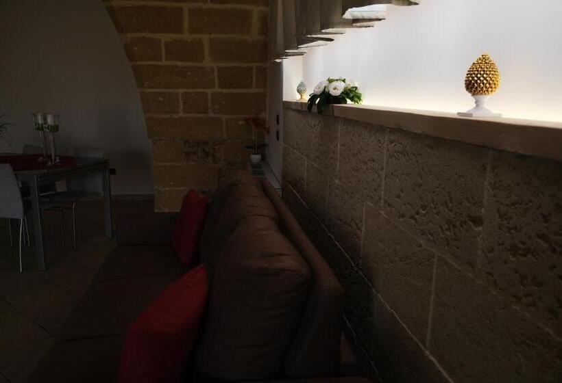 סטודיו דלוקס, Dimora Spaccamonti