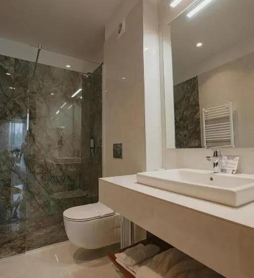 Quarto Classe Business, Stein Collection