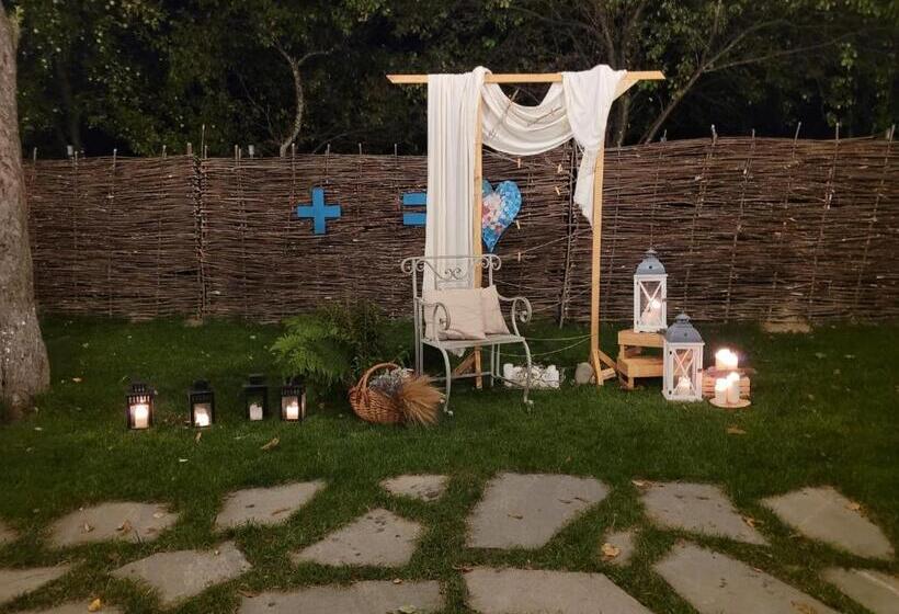 4间卧室的房子, Joyard Pensiune & Parc