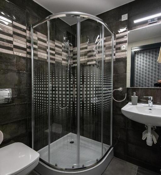 غرفة قياسية, Theresa Vendégház