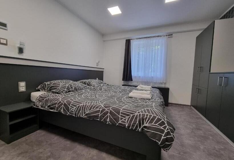 شقة غرفة نوم واحدة بالطابق الأرضى, Theresa Vendégház