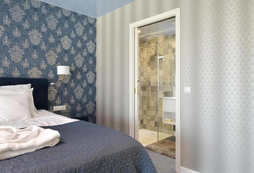 اتاق استاندارد با تخت بزرگ, Ti