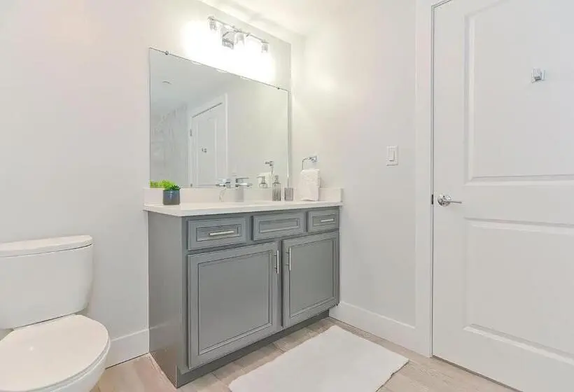 オーシャンビューデラックススイート, Harbourtown Suites On Plymouth Harbor