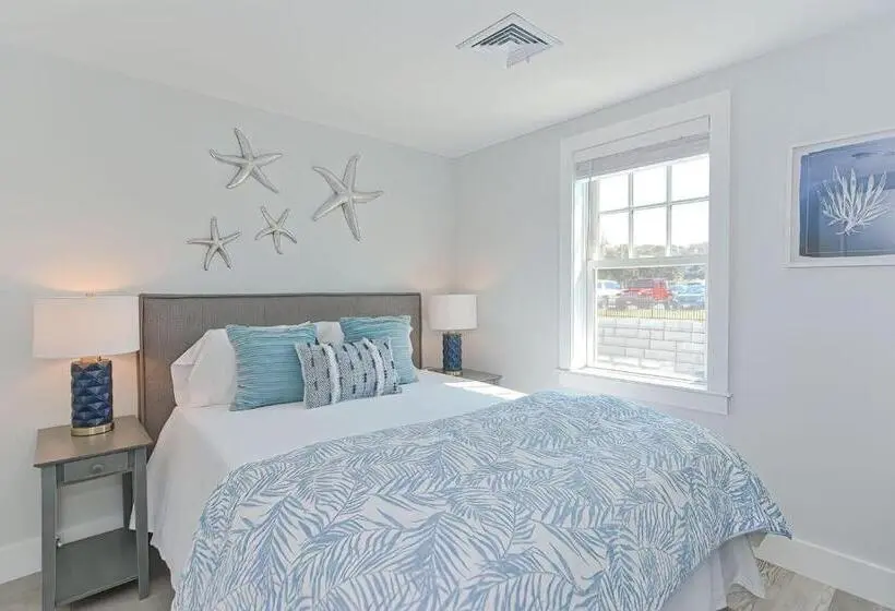 デラックススイート, Harbourtown Suites On Plymouth Harbor