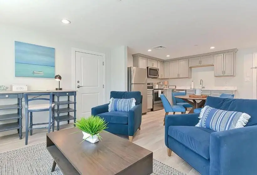 デラックススイート, Harbourtown Suites On Plymouth Harbor