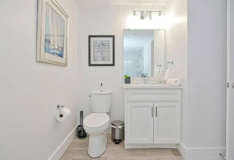 オーシャンビュースーペリアースイート, Harbourtown Suites On Plymouth Harbor
