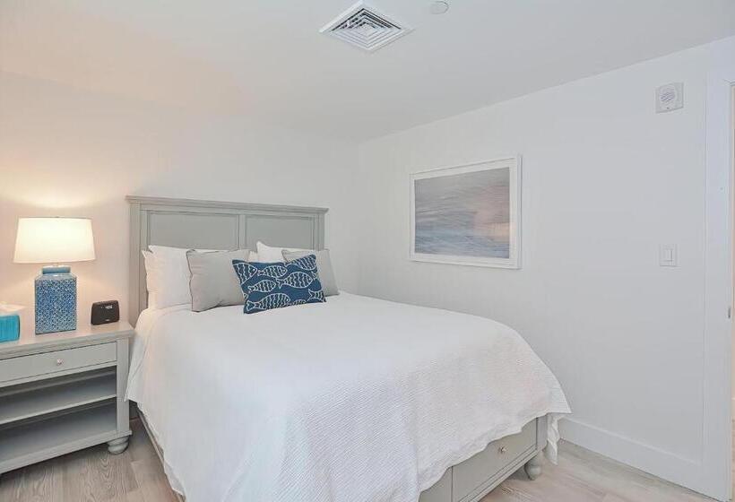 סוויטת סופריור נוף לים, Harbourtown Suites On Plymouth Harbor