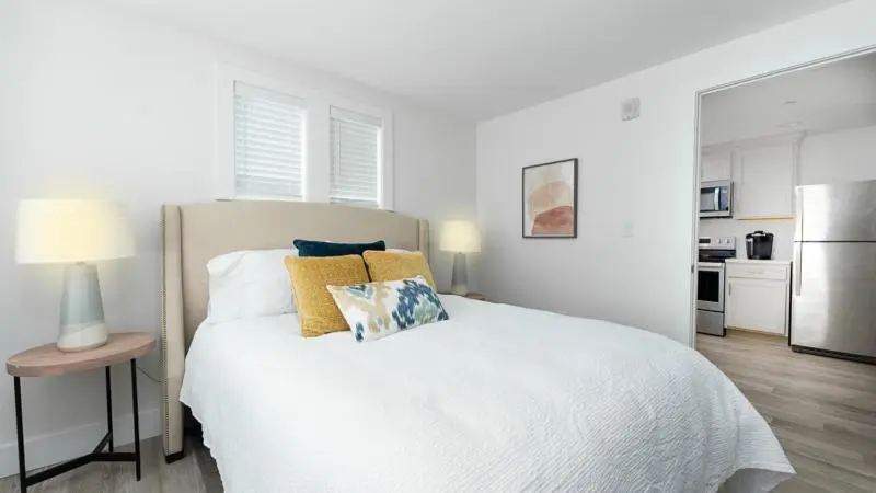 エクゼクティブスイート, Harbourtown Suites On Plymouth Harbor