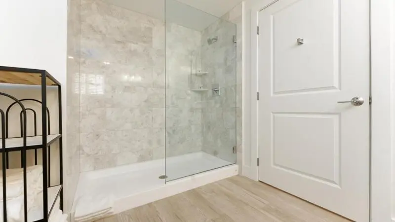 エクゼクティブスイート, Harbourtown Suites On Plymouth Harbor