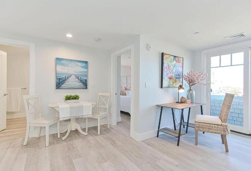 סוויטת דלוקס נוף לים, Harbourtown Suites On Plymouth Harbor