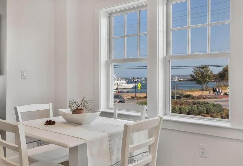 סוויטת סופריור נוף לים, Harbourtown Suites On Plymouth Harbor