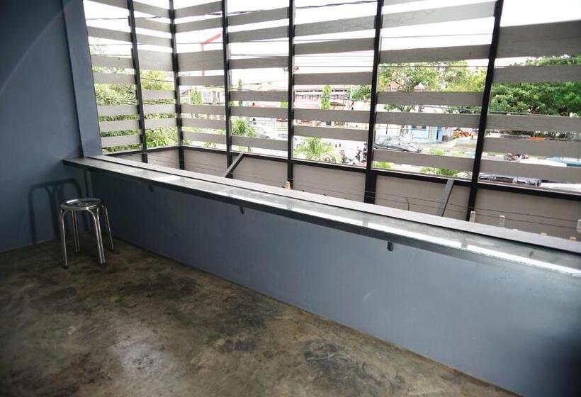 מיטה בחדר משותף, Lala Hostel