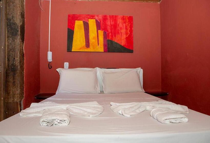 Bas Trippelrum, Planeta Macacos