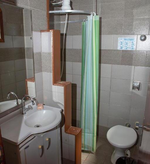 Executive Trippelrum, Planeta Macacos