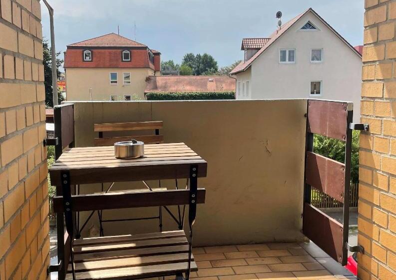 Апартаменты 2 Спальни, Sad161   Gut Geschnittene Monteurwohnung Mit Balkon