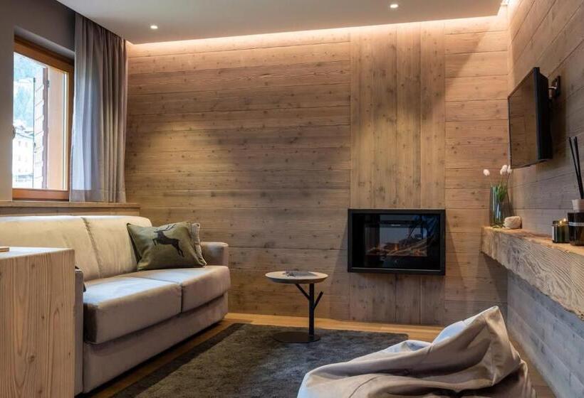 Quarto Estandar com Sacada, Suite Mia