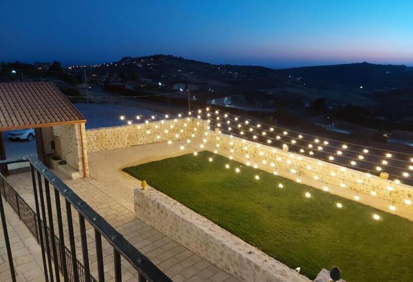 디럭스 4인 룸, Masseria Torre Saracena