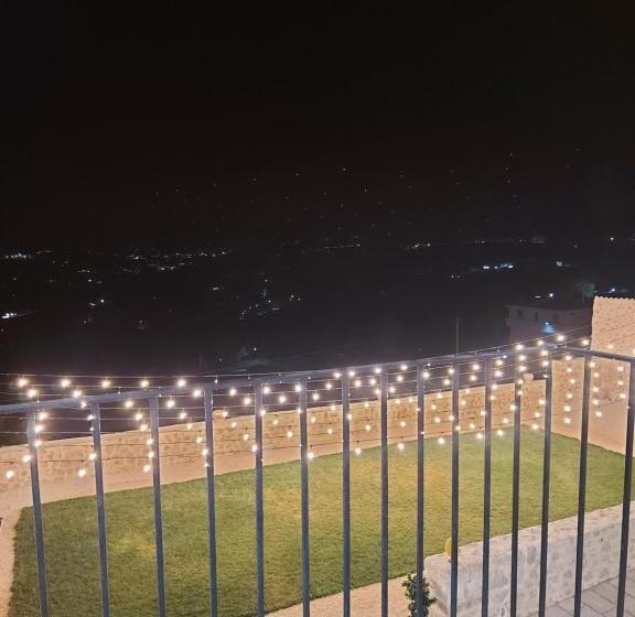 디럭스 트리플 룸, Masseria Torre Saracena