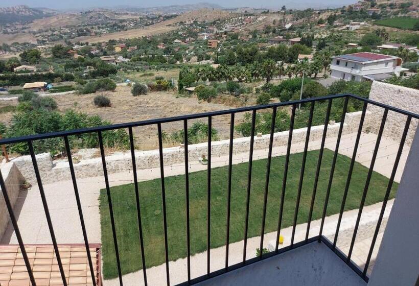 디럭스 트리플 룸, Masseria Torre Saracena