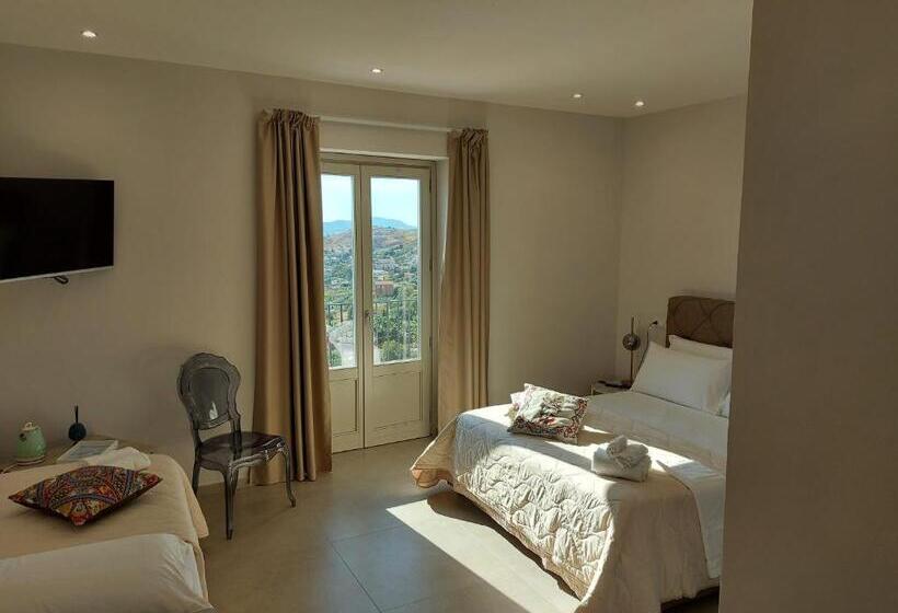 Трехместный Номер Deluxe, Masseria Torre Saracena