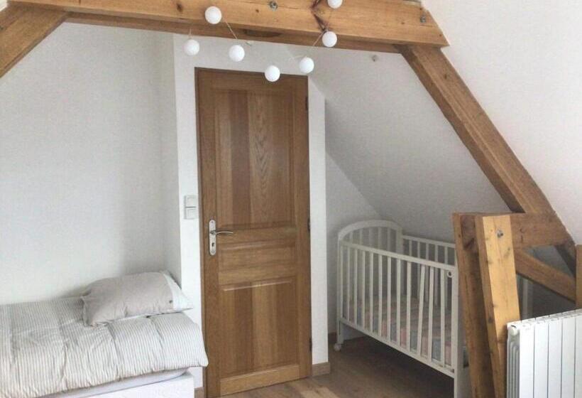 חדר סטנדרט לארבעה, Ferme De La Haute Escalles