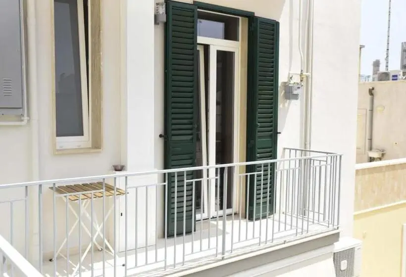 スタンダードトリプルルーム, La Casa Del Gabbo
