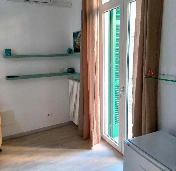 高级大房间, La Casa Del Gabbo