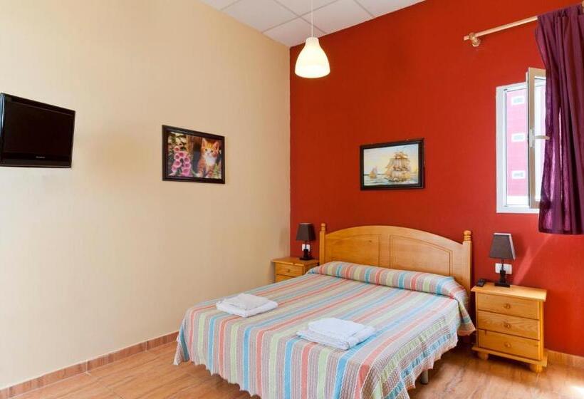 דירת פנטהאוז 1 חדרי שינה, Kasa