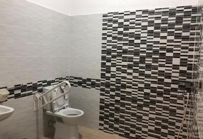 חדר סטנדרט מותאם לאדם עם מוגבלויות, Kasa