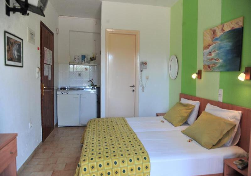 スタンダードスタジオ, Amalthia Studios