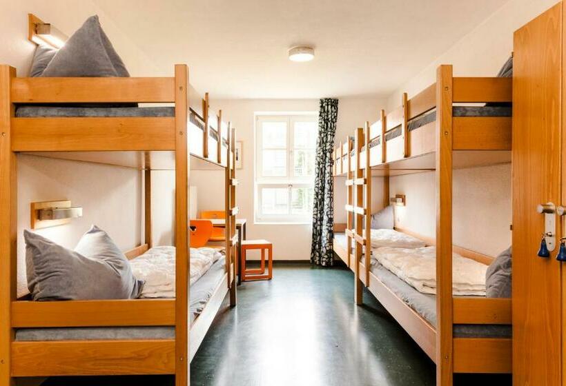 Номер Стандарт Четырехместный Совместный Санузел, Hi Youth Hostel Lindau