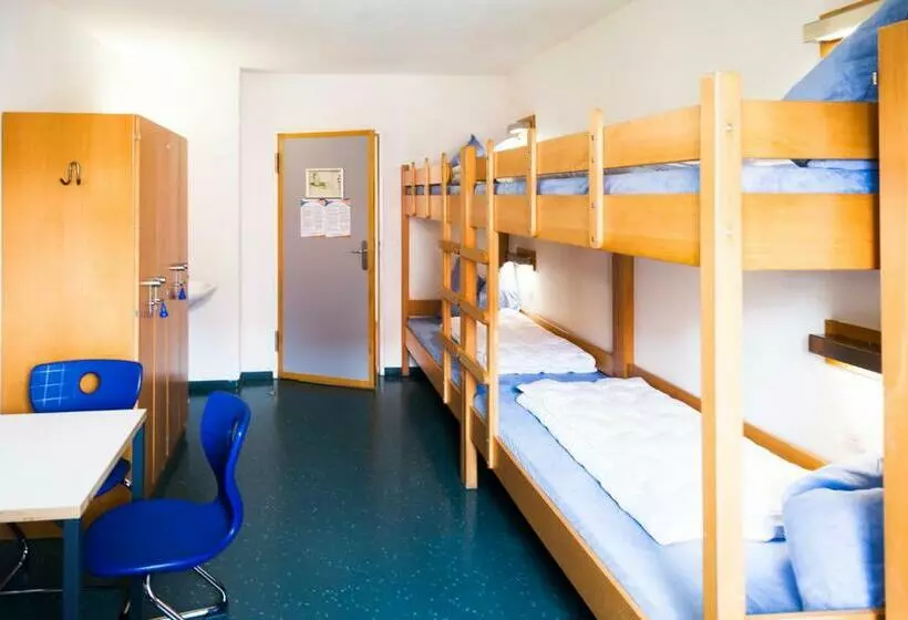 浴室共有スタンダード４人用ルーム, Hi Youth Hostel Lindau