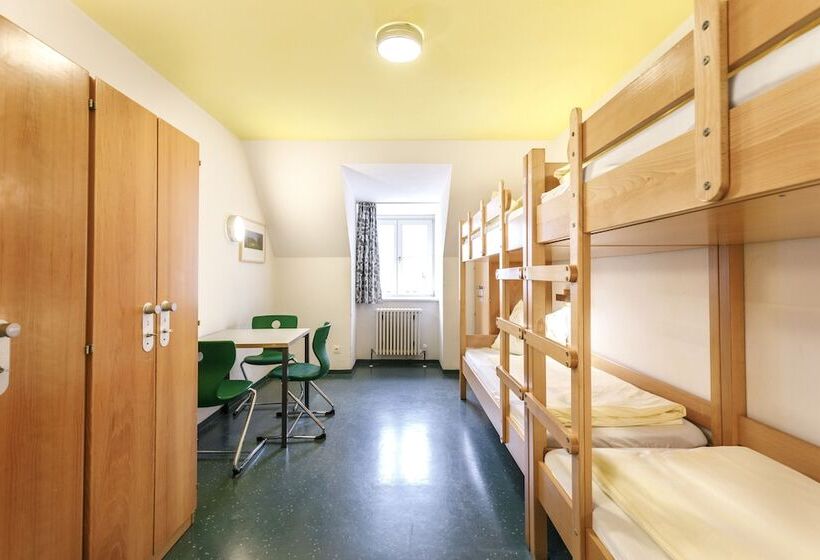 Номер Стандарт Четырехместный Совместный Санузел, Hi Youth Hostel Lindau
