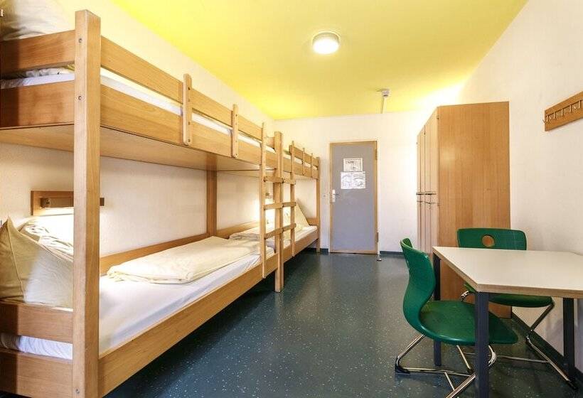 Номер Стандарт Четырехместный Совместный Санузел, Hi Youth Hostel Lindau