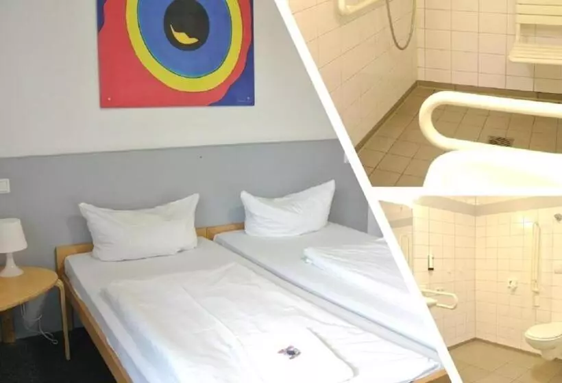 Standard Neljän Hengen Huone, Chillten Bottrop