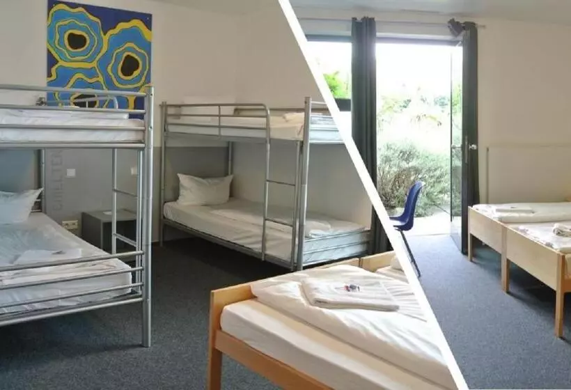 Standard Neljän Hengen Huone, Chillten Bottrop