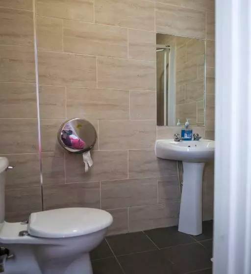 اتاق استاندارد, Ashfield Hostel