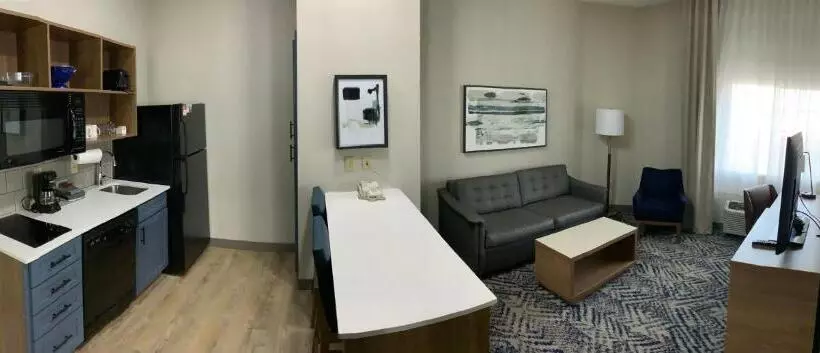 スイート, Candlewood Suites Oklahoma City Moore, An Ihg