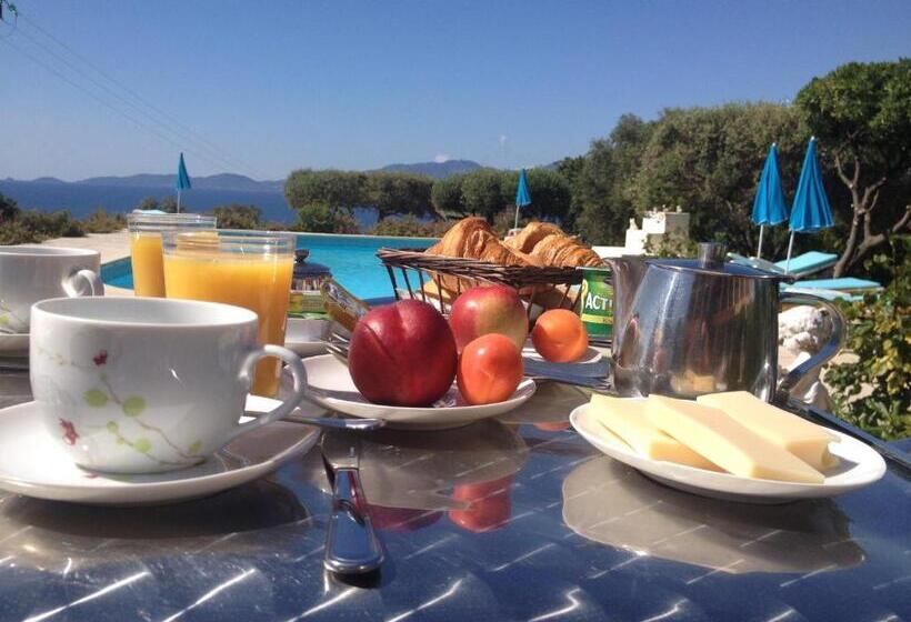 海景标准间露台, Celine