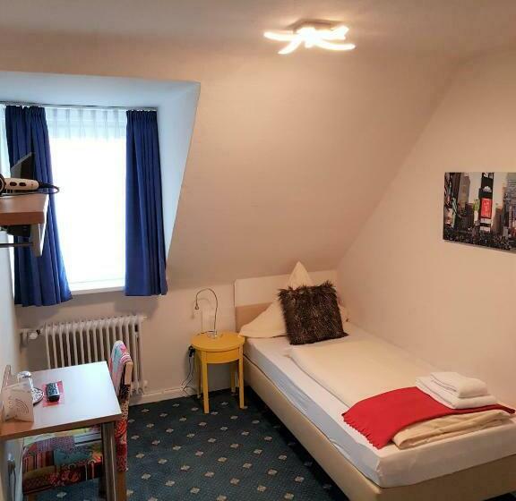 חדר סטנדרט יחיד, Flora