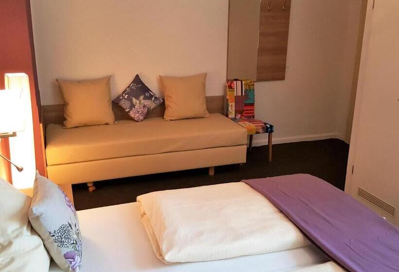 חדר סטנדרט, Flora