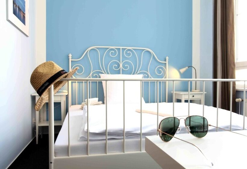 اتاق استاندارد, Industriepalast Berlin