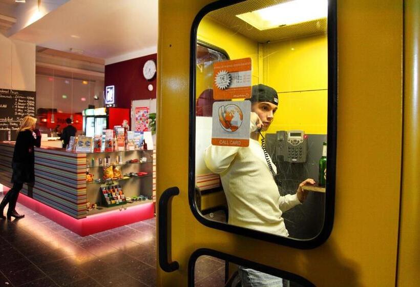 اتاق استاندارد یک نفره, Industriepalast Berlin