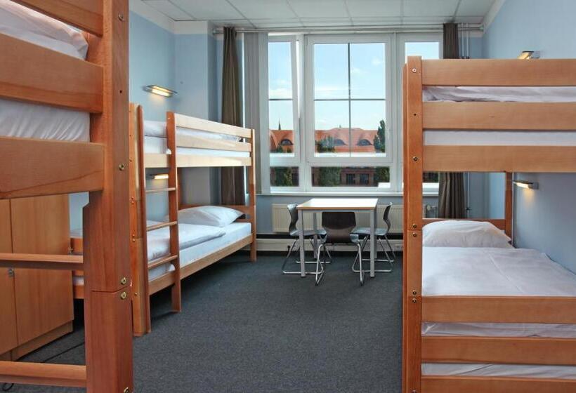 Bed in Shared Room with Shared Bathroom, Industriepalast Berlin