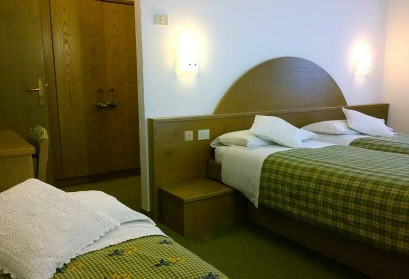 غرفة قياسية ثلاثية, La Felce Bed & Breakfast